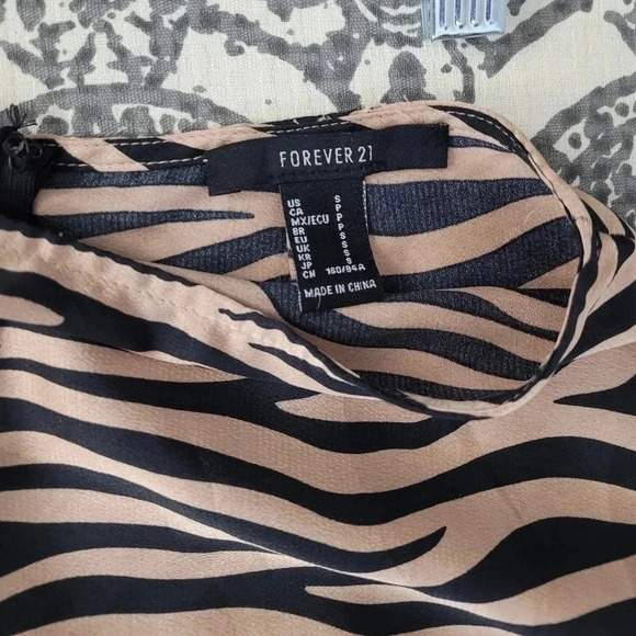 Forever 21 Annie High Front Slit Animal Print Midi Skirt - Picture 10 of 15